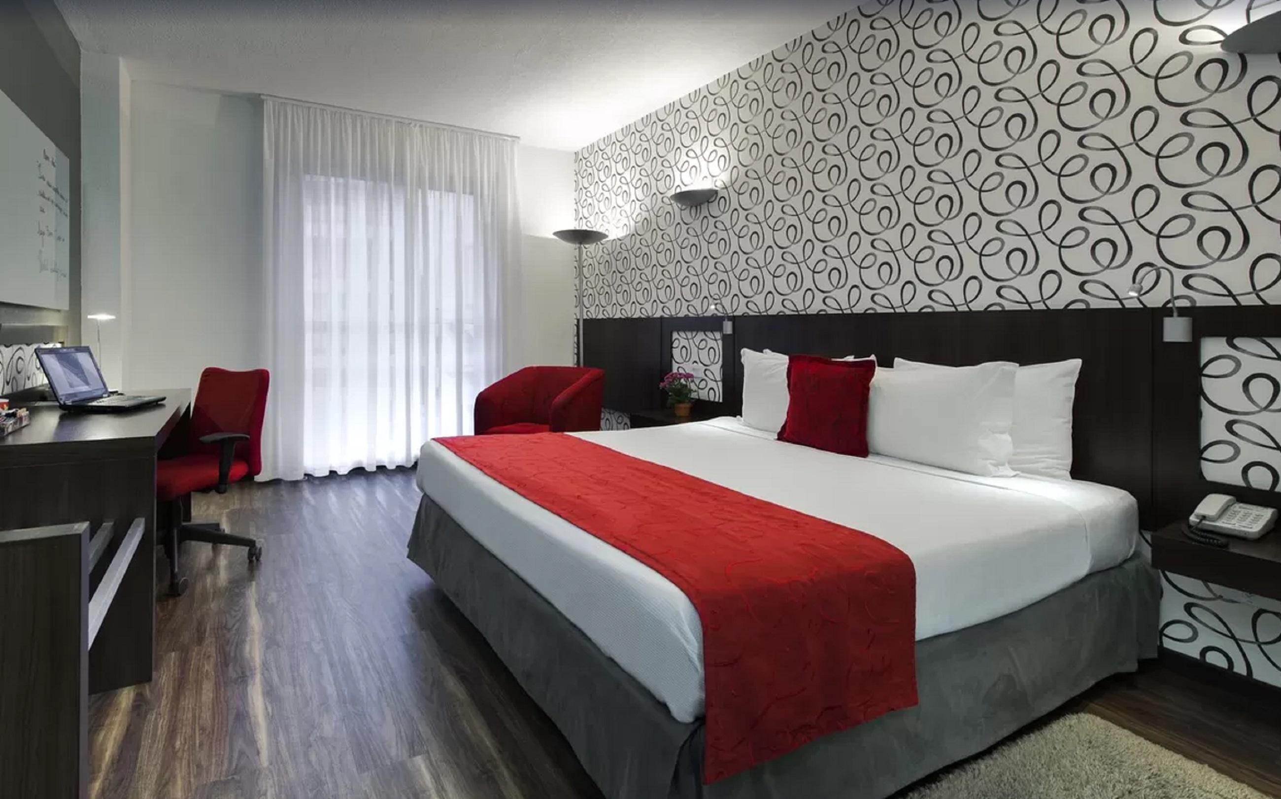 Quality Hotel Куритиба Екстериор снимка