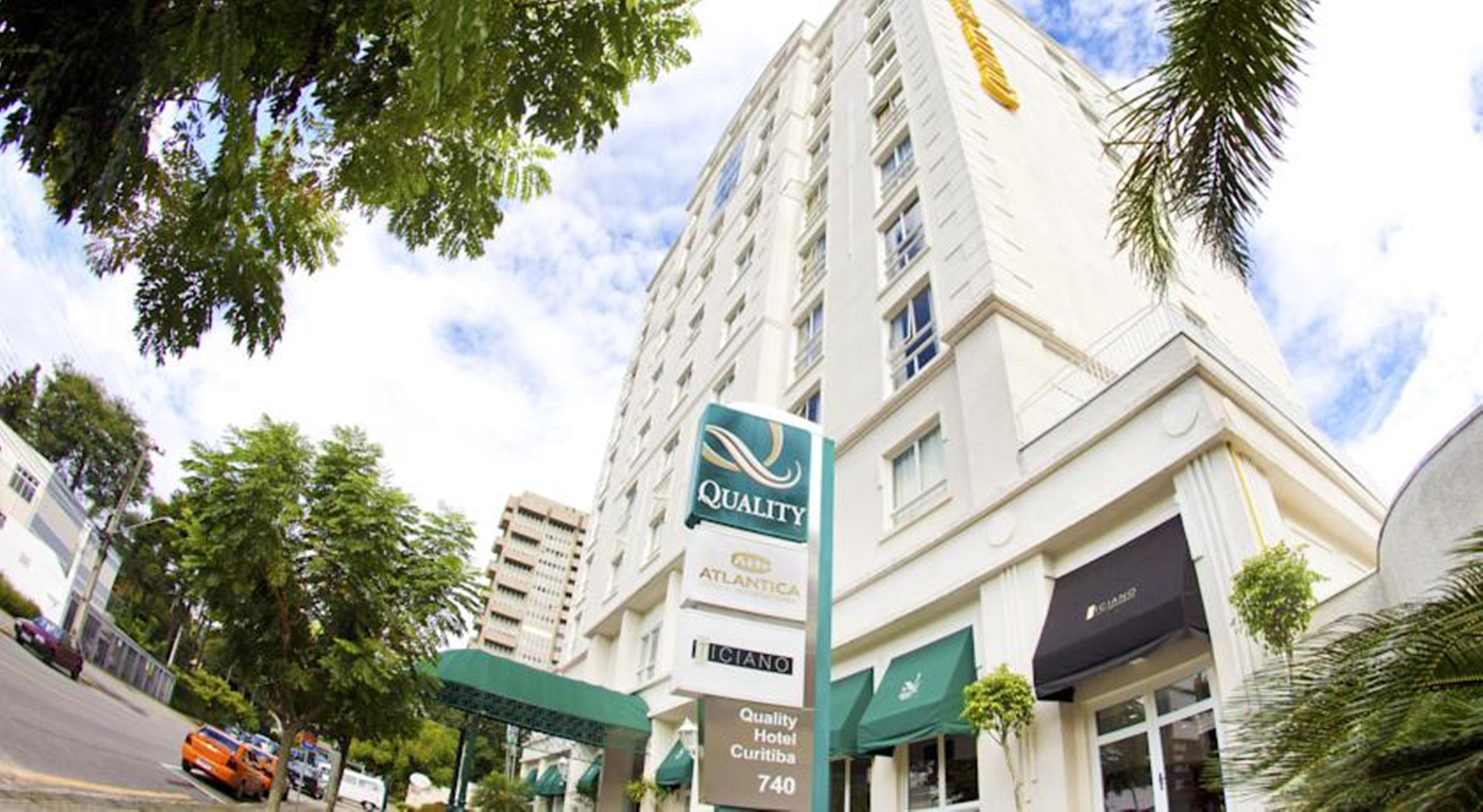 Quality Hotel Куритиба Екстериор снимка