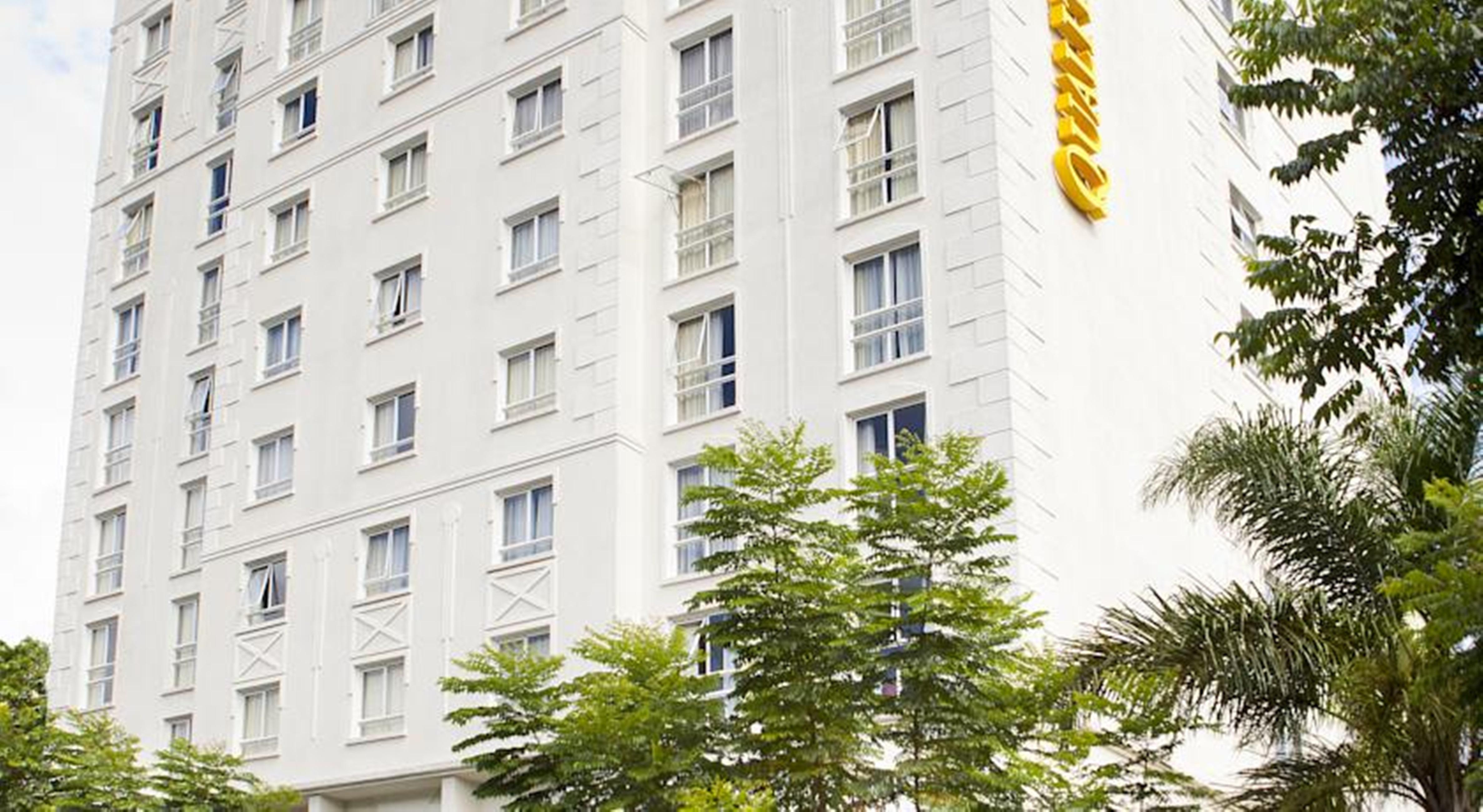 Quality Hotel Куритиба Екстериор снимка